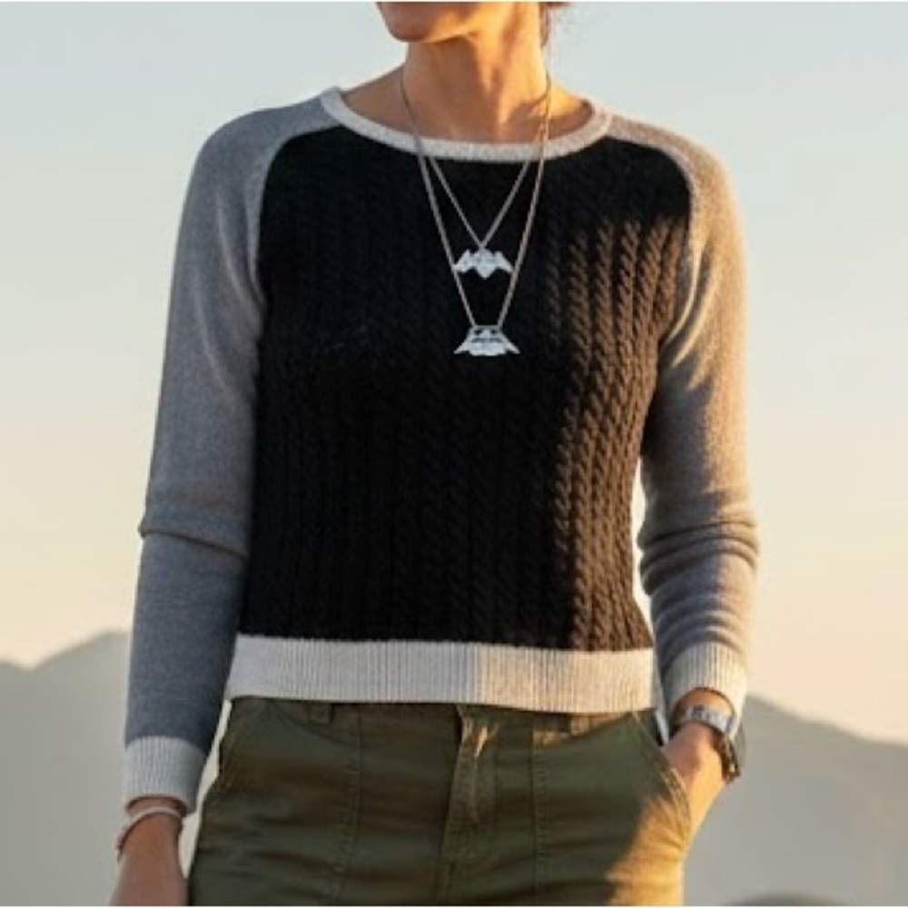 RD Style Lightweight Thin Colorblock Cable Knit Sweater Grey Black Boho Layering